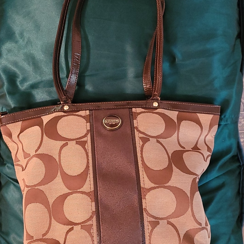 Coach hand bag